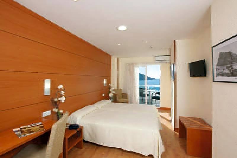 Limehome Benidorm Calle Major