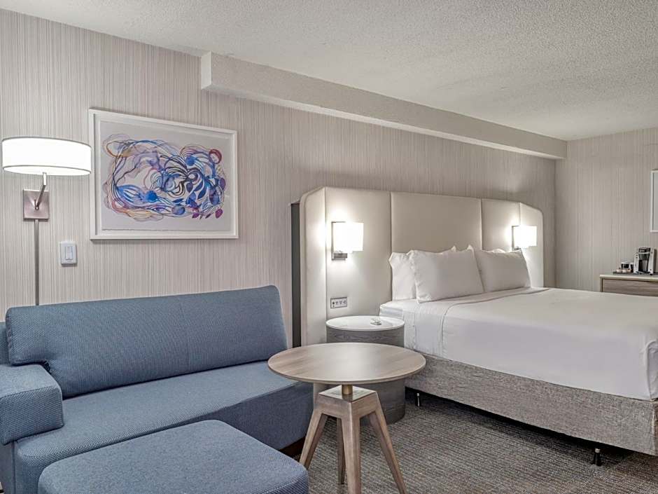 Crowne Plaza Indianapolis-Airport By IHG