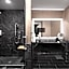 The Warrior Hotel, Autograph Collection