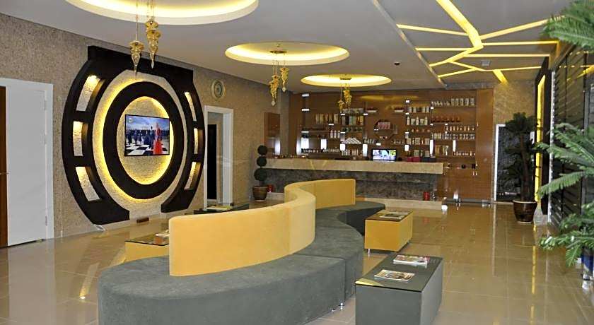 Elips Royal Hotel & SPA