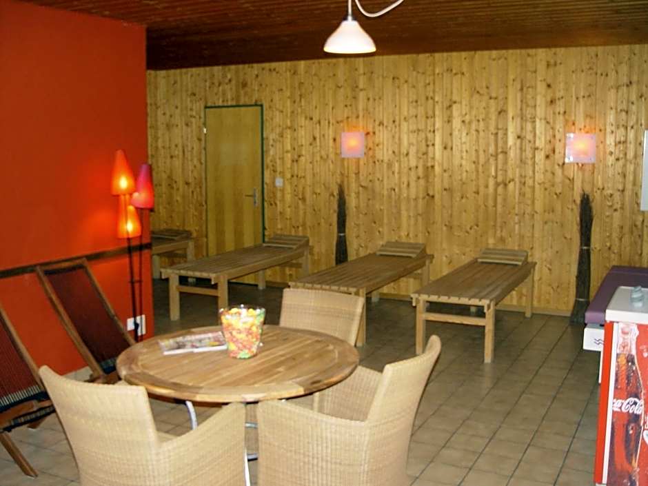 Hotel Sportcenter Fünf Dörfer AG