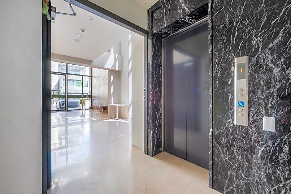 CHECK inn Express Taichung Fuxing