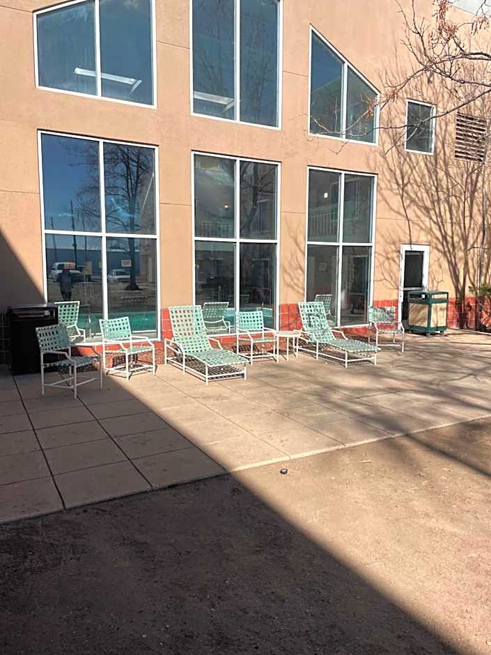 Quality Inn and Conference Center Greeley Downtown