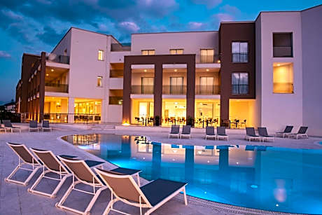 Resort La Battigia Beach & Spa