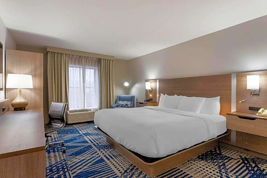 Comfort Inn & Suites Hot Springs Midtown