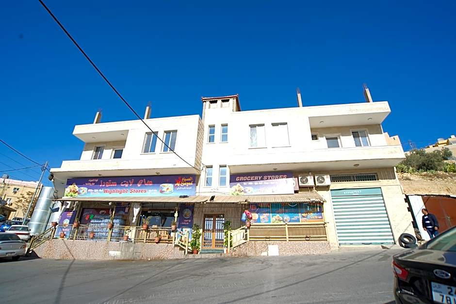 Over Mountains Hotel