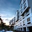 Holiday Inn Express and Suites Fort Lauderdale Airport West By IHG