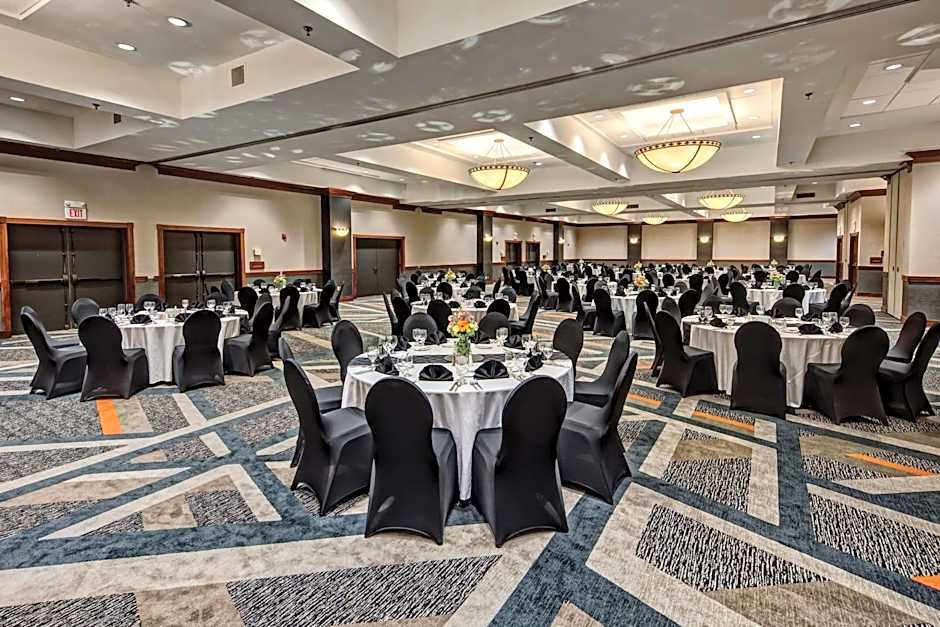 Hilton Knoxville Airport