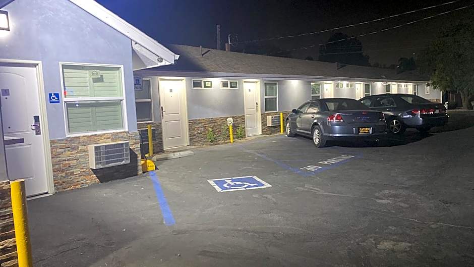 La Perla motel