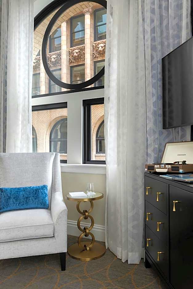 Hotel Saint Louis, Autograph Collection by Marriott