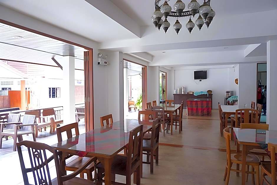 Sri Chiang Khan Hotel