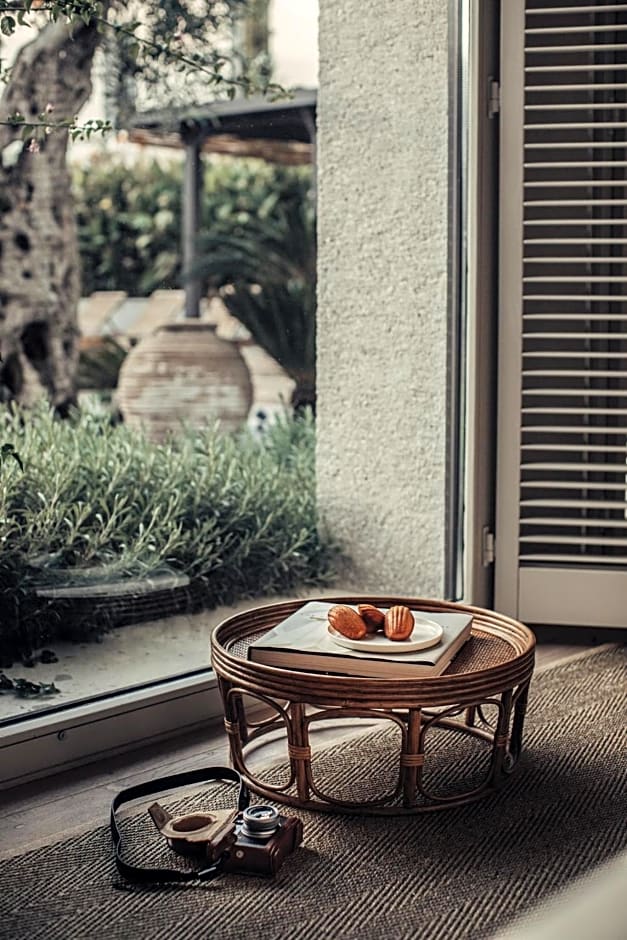 Bernadet Alaçatı