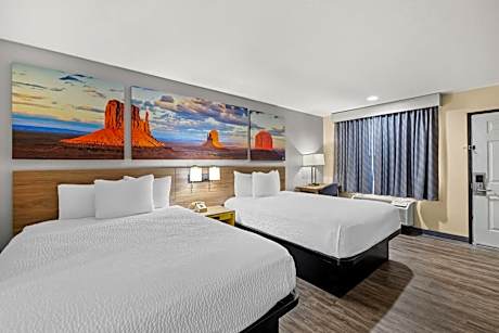 Queen Room with Two Queen Beds - Non-Smoking