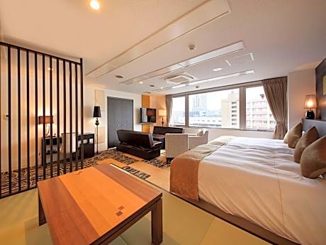 Executive Room with Tatami Area for 6 People - Non-Smoking