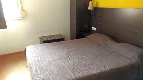 Kyriad Direct Arles Nord