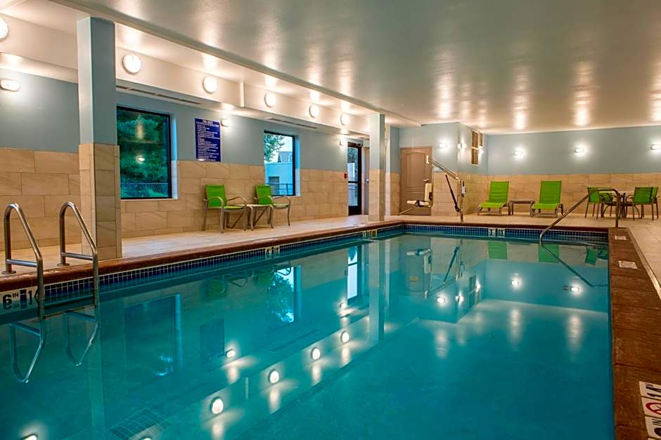 Holiday Inn Express & Suites Sioux City-South By IHG
