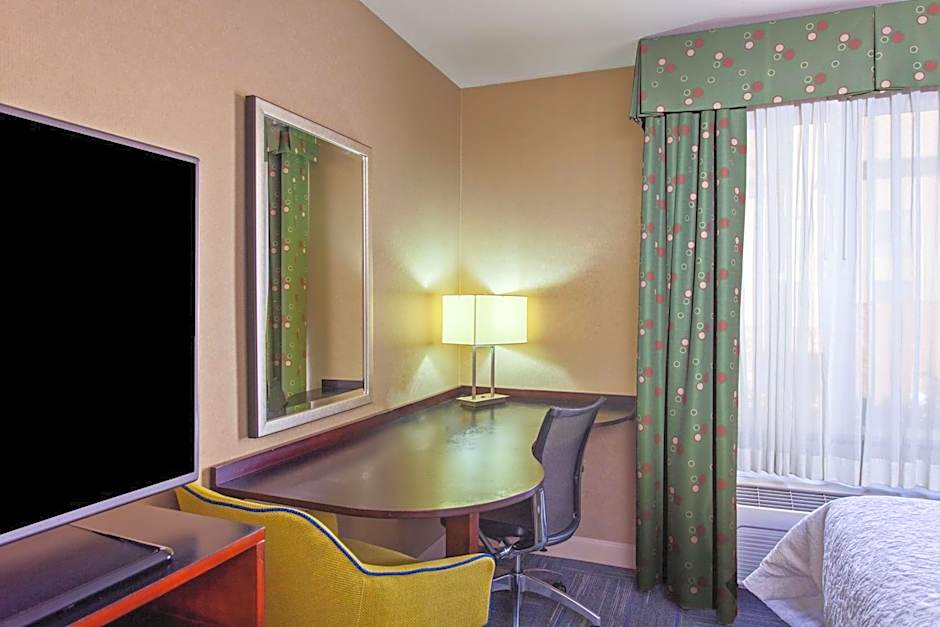 Hampton Inn By Hilton & Suites Merced