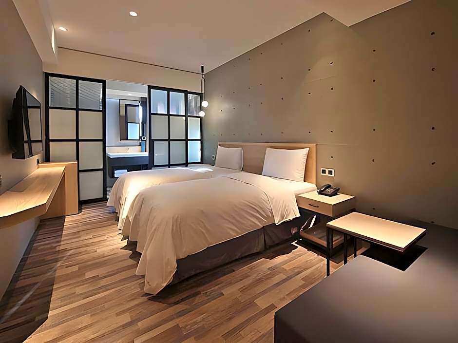 Micro Hotel