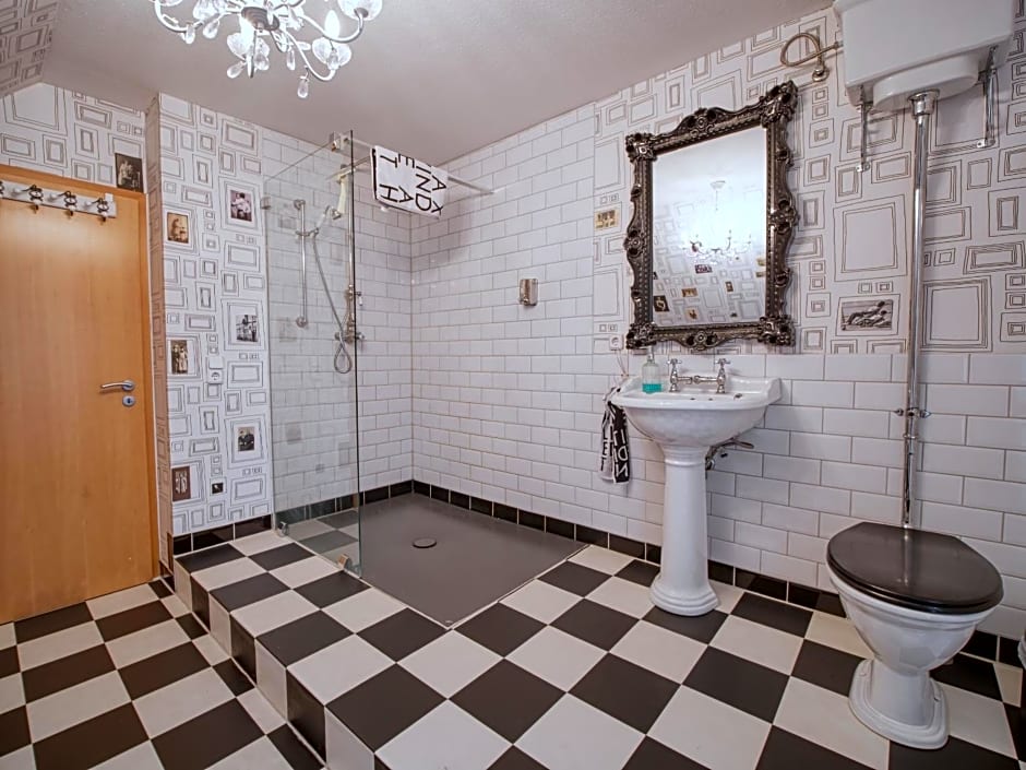 Three B's Bed and Breakfast