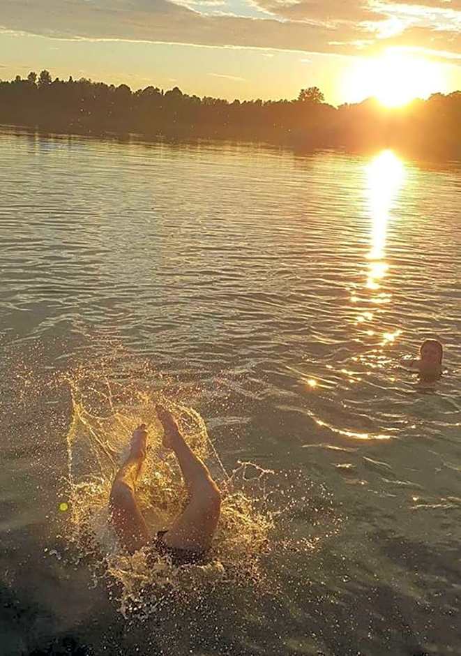 Valle vandrarhem och camping