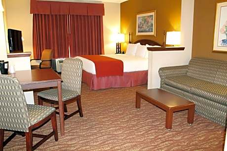 King Room with Spa Bath - Non-Smoking