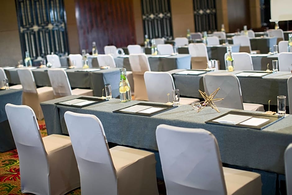 Renaissance by Marriott Tianjin TEDA Convention Centre Hotel