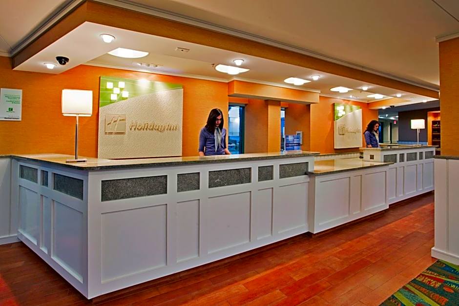 Holiday Inn & Suites Virginia Beach - North Beach By IHG