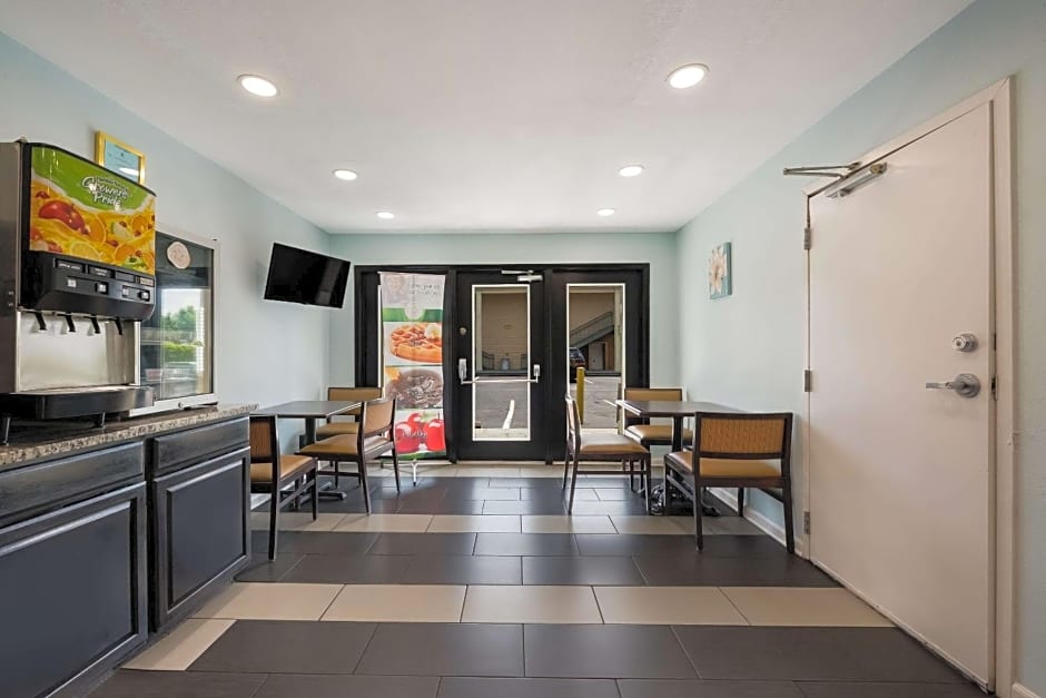 Quality Inn Oxford Anniston I-20