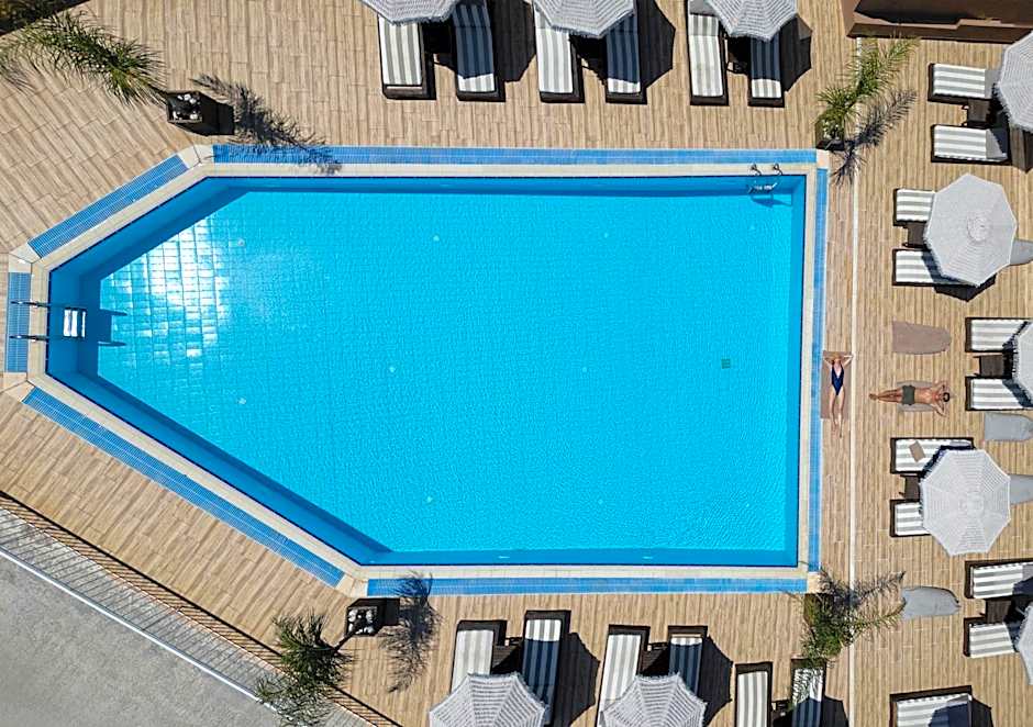 The "L" Suites & Apartments