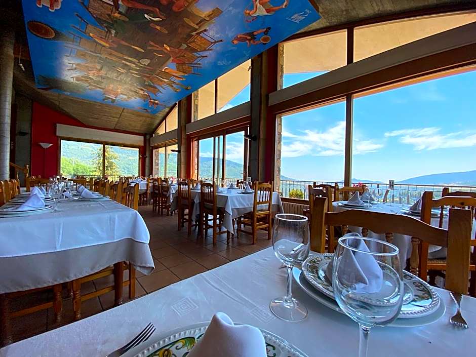 El Serrat De Tregura