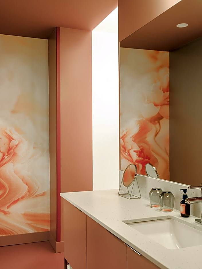 Rose - Hôtel Invisible