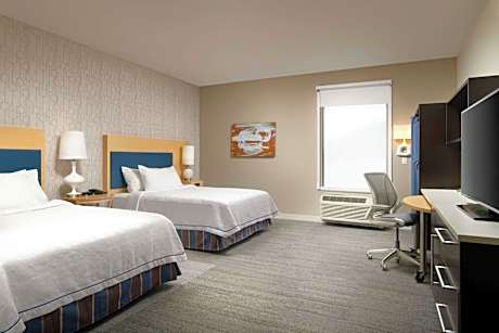 Queen Studio with Two Queen Beds - Non-Smoking