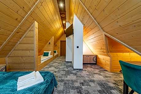 Deluxe Quadruple Room