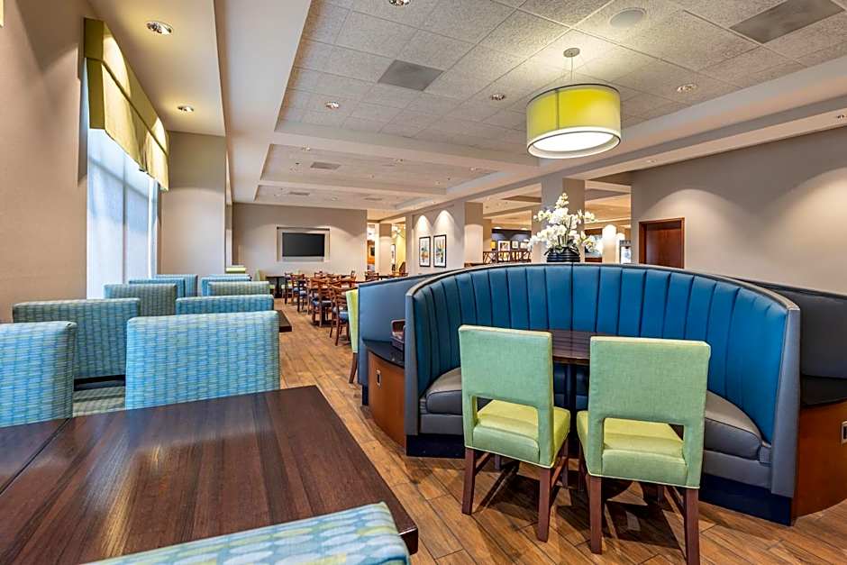 Drury Plaza Hotel Columbia East