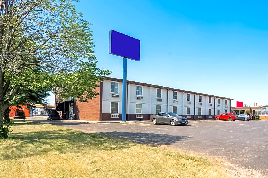 OYO Hotel Morton/East Peoria I-74