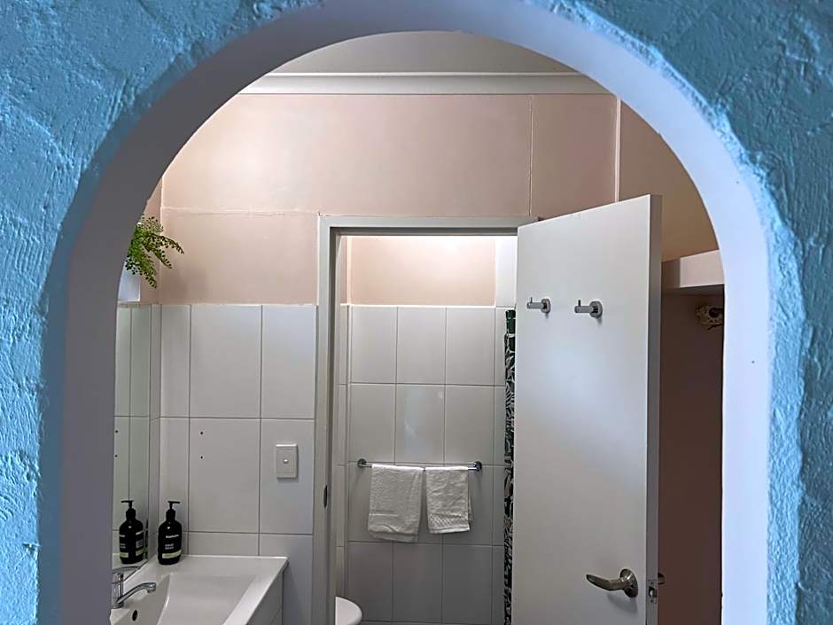 Riverbank Park MOTEL