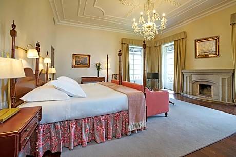 Manor House Suite