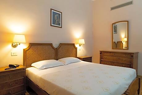 Double or Twin Room - Annex