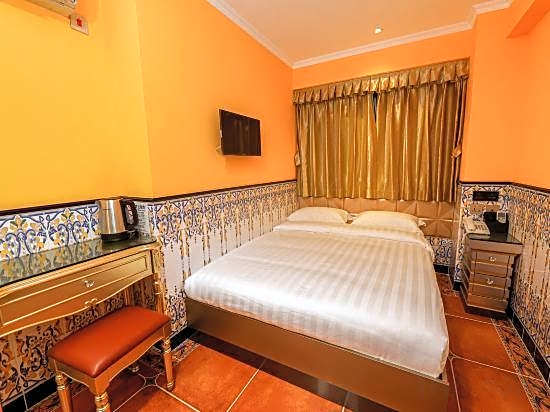 Family Inn (Rua De Miguel Aires Branch) 