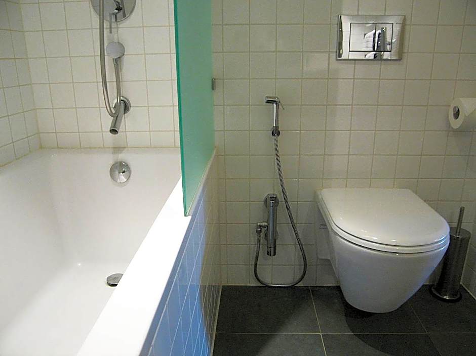 Amsterdam Canal Guest Apartment