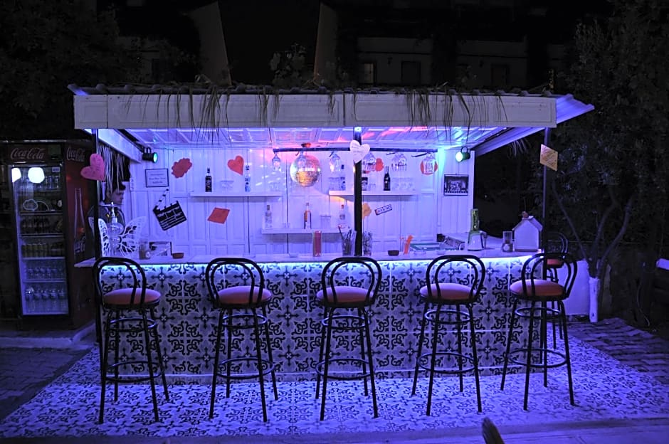 MESE HOTEL & APARTMENTS