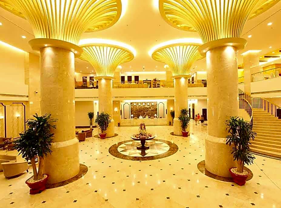 Majestic - Mong Cai Hotel