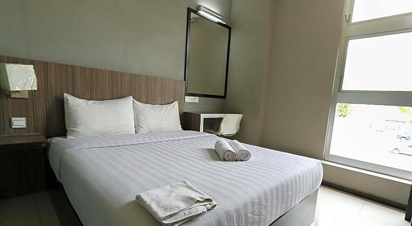 Hotel 99 - Bandar Botanik Klang