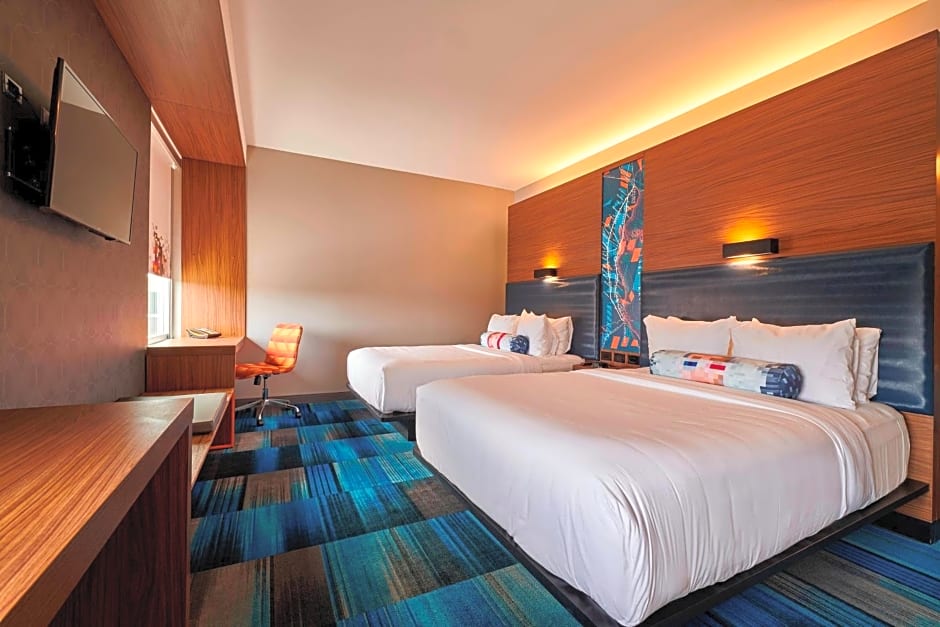Aloft Cleveland Airport