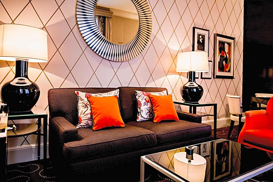 Prince de Galles, a Luxury Collection hotel, Paris