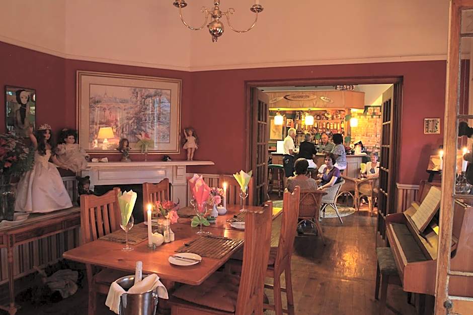 Shamrock Arms Guest Lodge