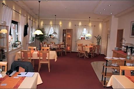 Hotel zum Schnackel in Mainz