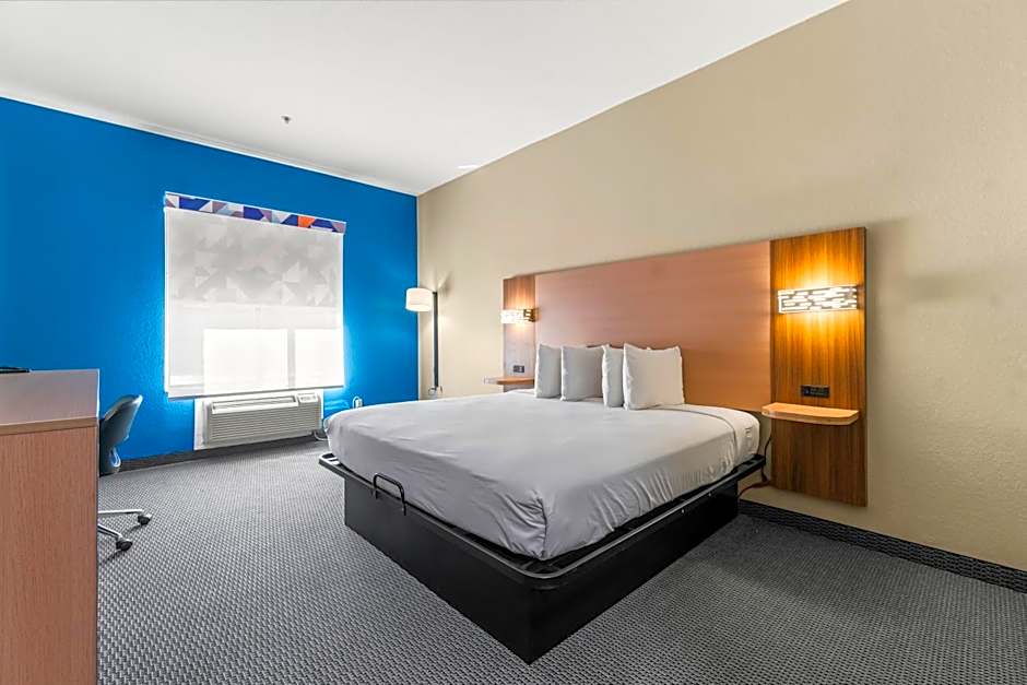 Americas Best Value Inn & Suites Livingston