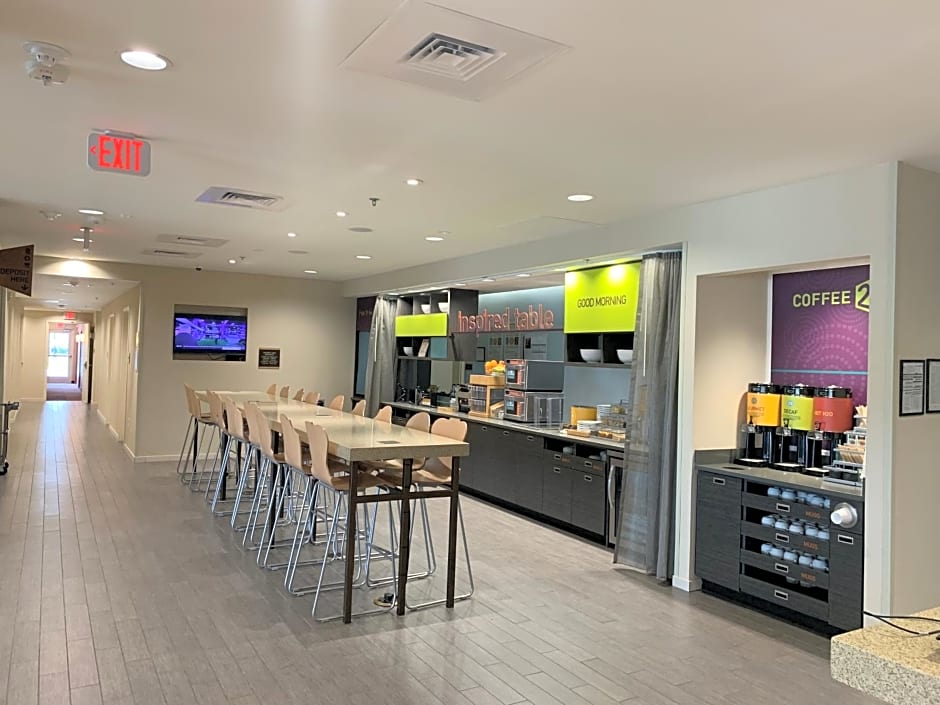 Home2 Suites By Hilton Savannah Airport