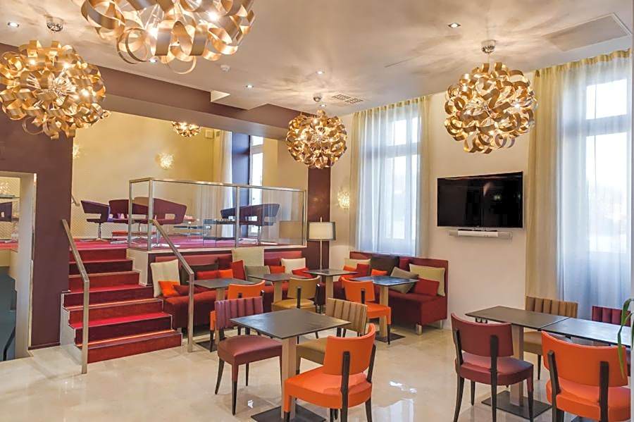 Hôtel Le Châteaubriant